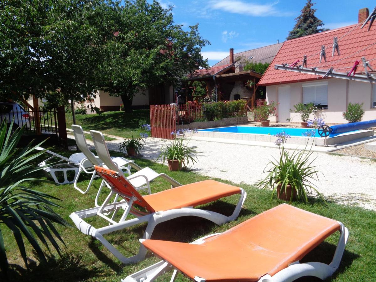Irénke Vendégház Alsópáhok Extérieur photo